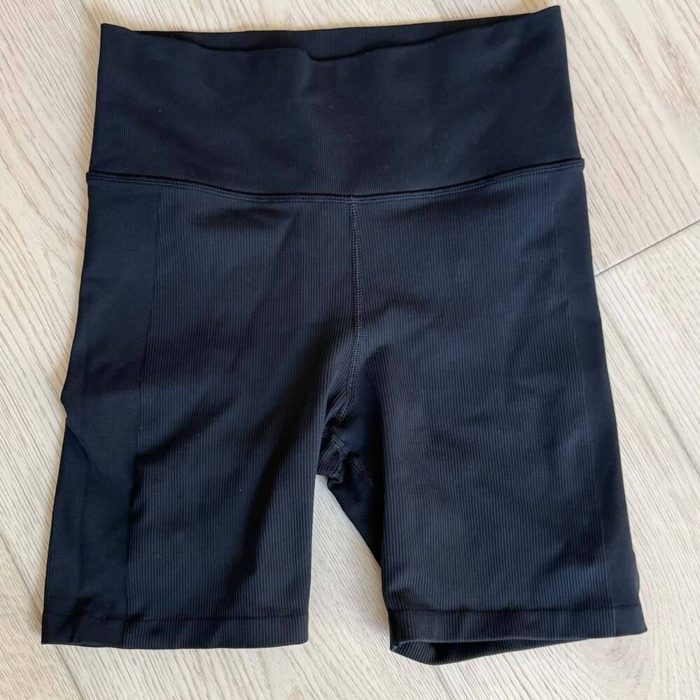 Athleta Bike Shorts Size M Black Ribbed High Rise